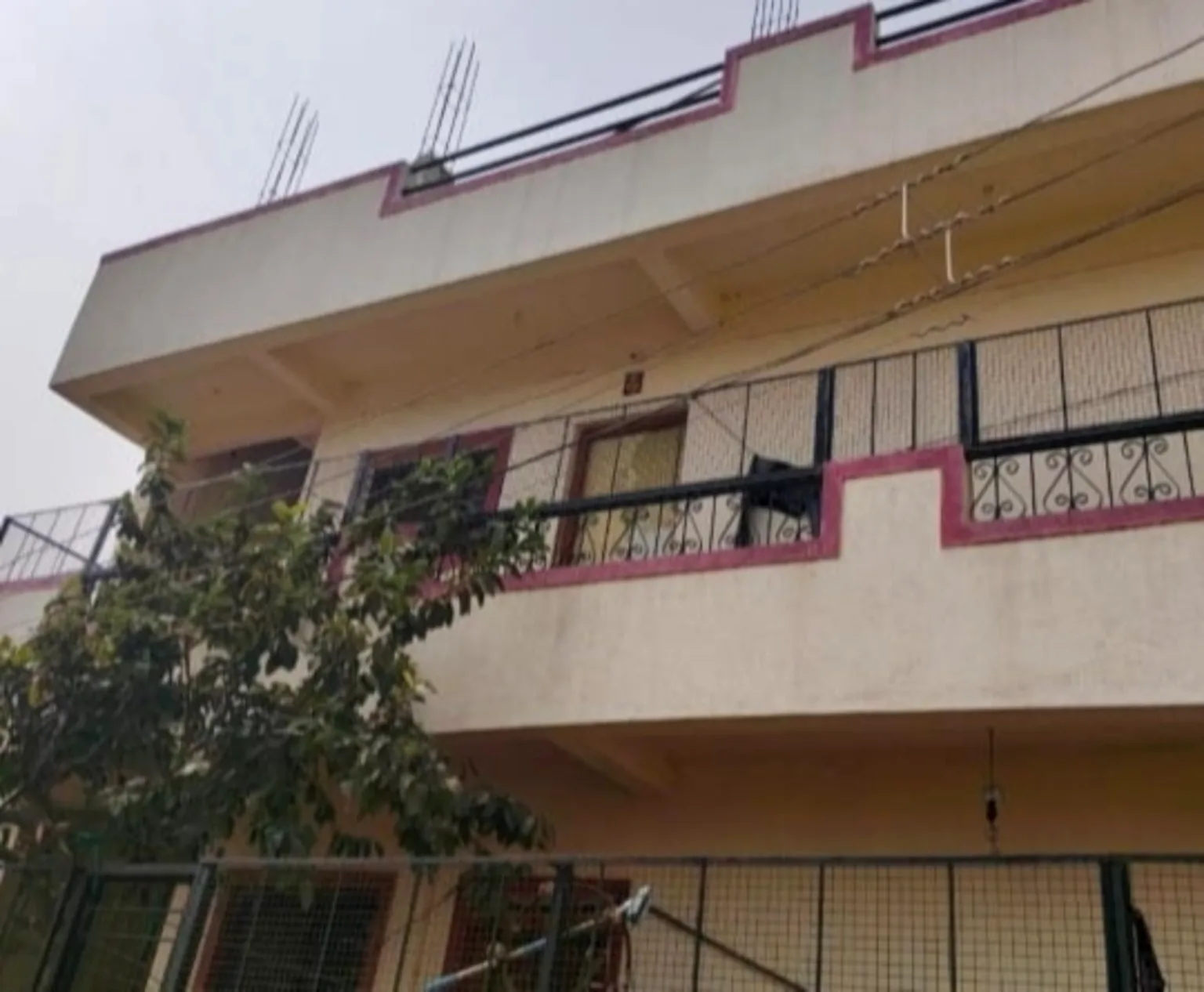 Outdoor view of Atithi Niwas Jejuri accommodation